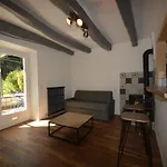Maison Maliga J&g House B&B