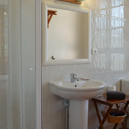 Bed & Breakfast Maison Maliga J&g House 3*