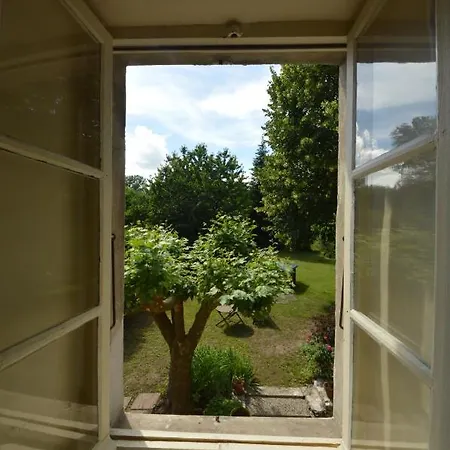 Couette-café Maison Maliga J&g House 3*