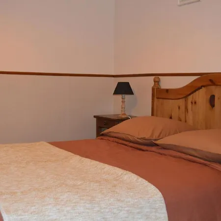 Maison Maliga J&g House Bed & Breakfast Saint-Pierre-de-Curtille