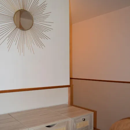 Maison Maliga J&g House Couette-café 3*